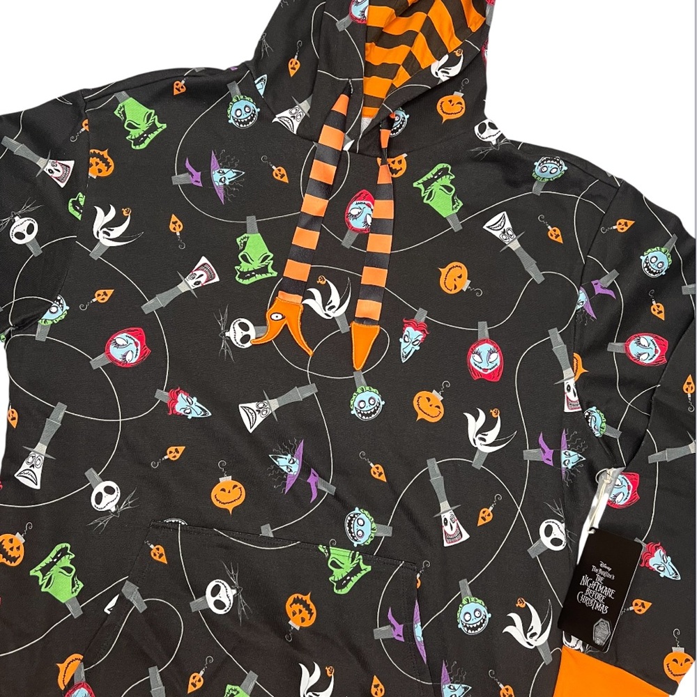 Loungefly Disney Nightmare Before Christmas Ornaments Unisex Hoodie Size Med NWT - Picture 2 of 15